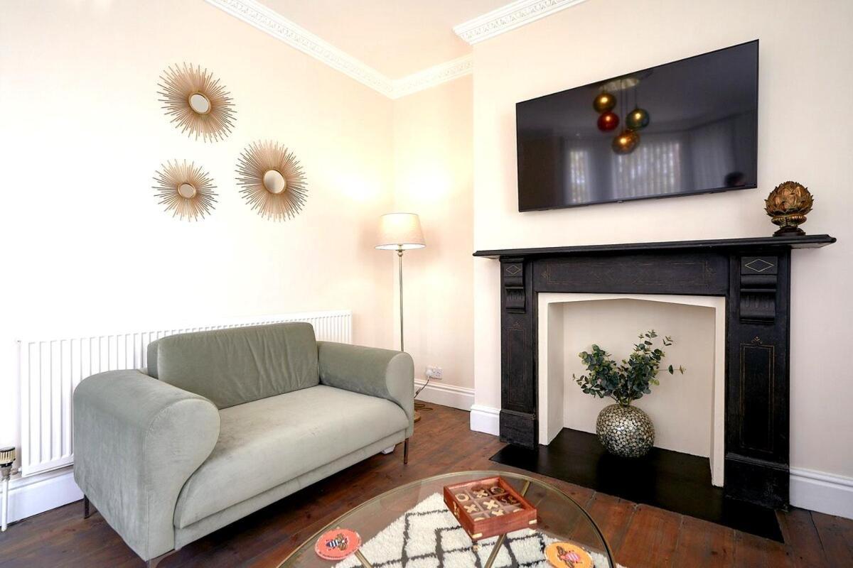 Stunning Ground Floor Apartment Near Southwold Exteriör bild